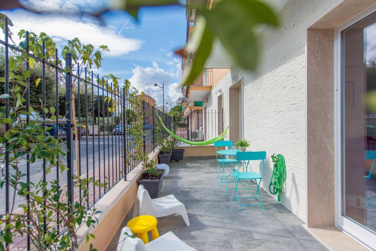 Babyaccommodation Family Comfort Ll Pietra Ligure Exterior photo